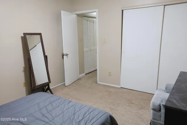 $1,200 | 125 Village Circle, Jacksonville, NC 28546