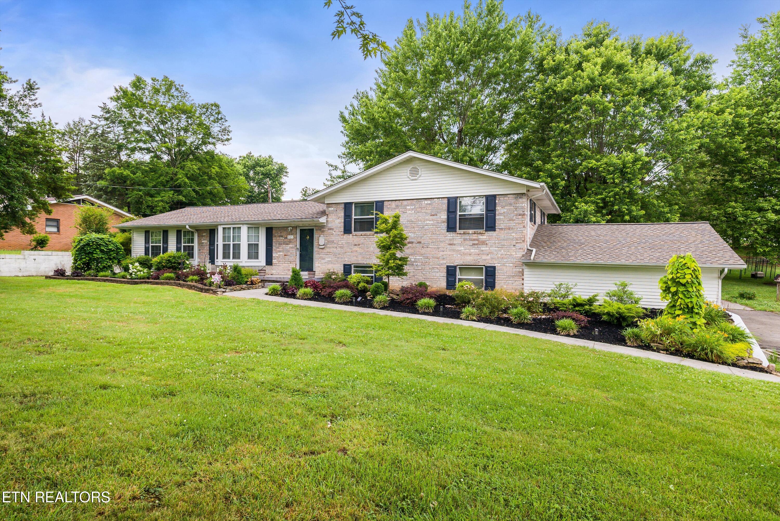 905 North E End Road Strawberry Plains, TN 37871 - Photo 56 of 57 05-905NE_EndRd-5