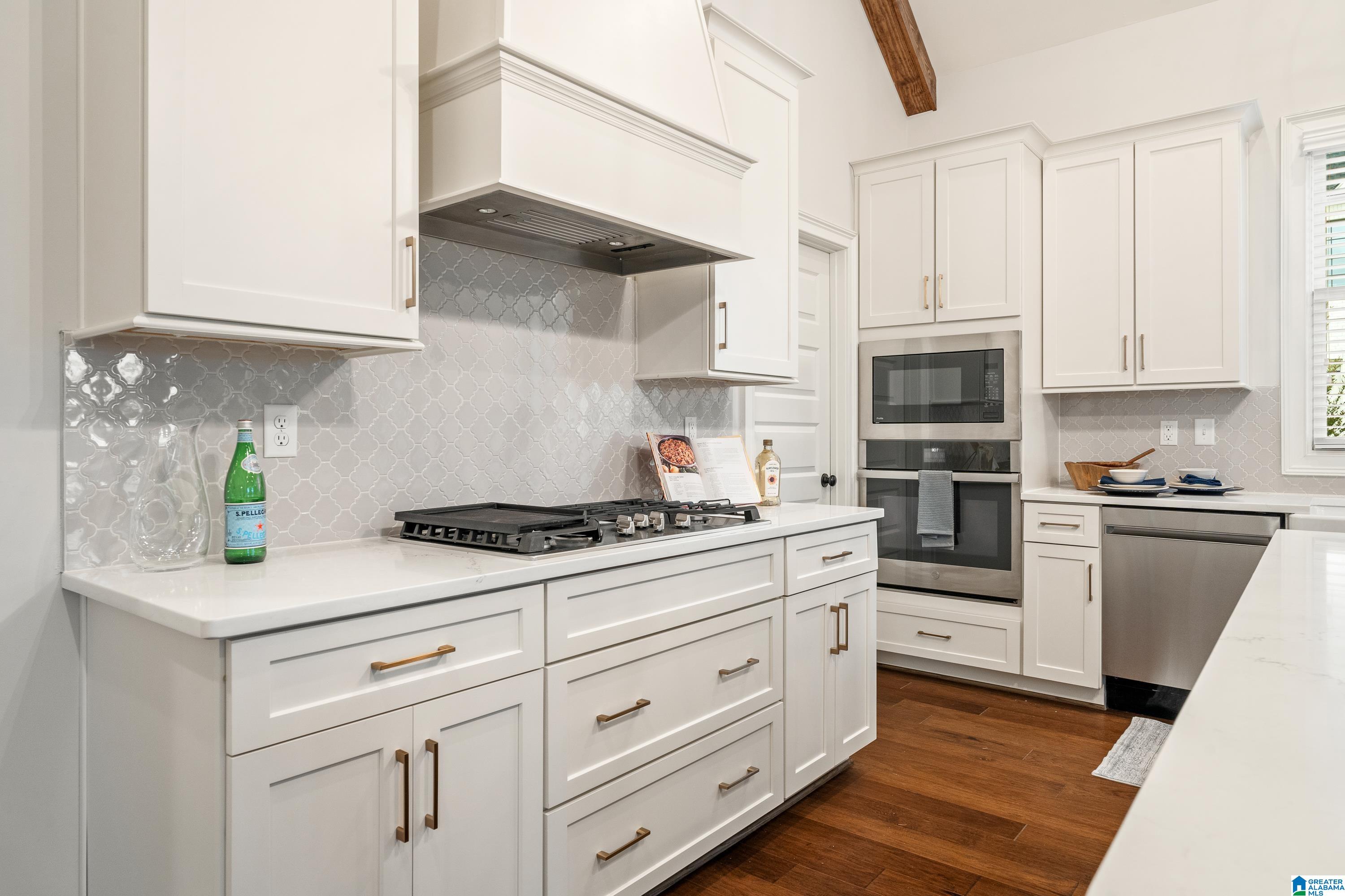2032 Highland Gate Way Birmingham, AL 35244 - Photo 8 of 79
