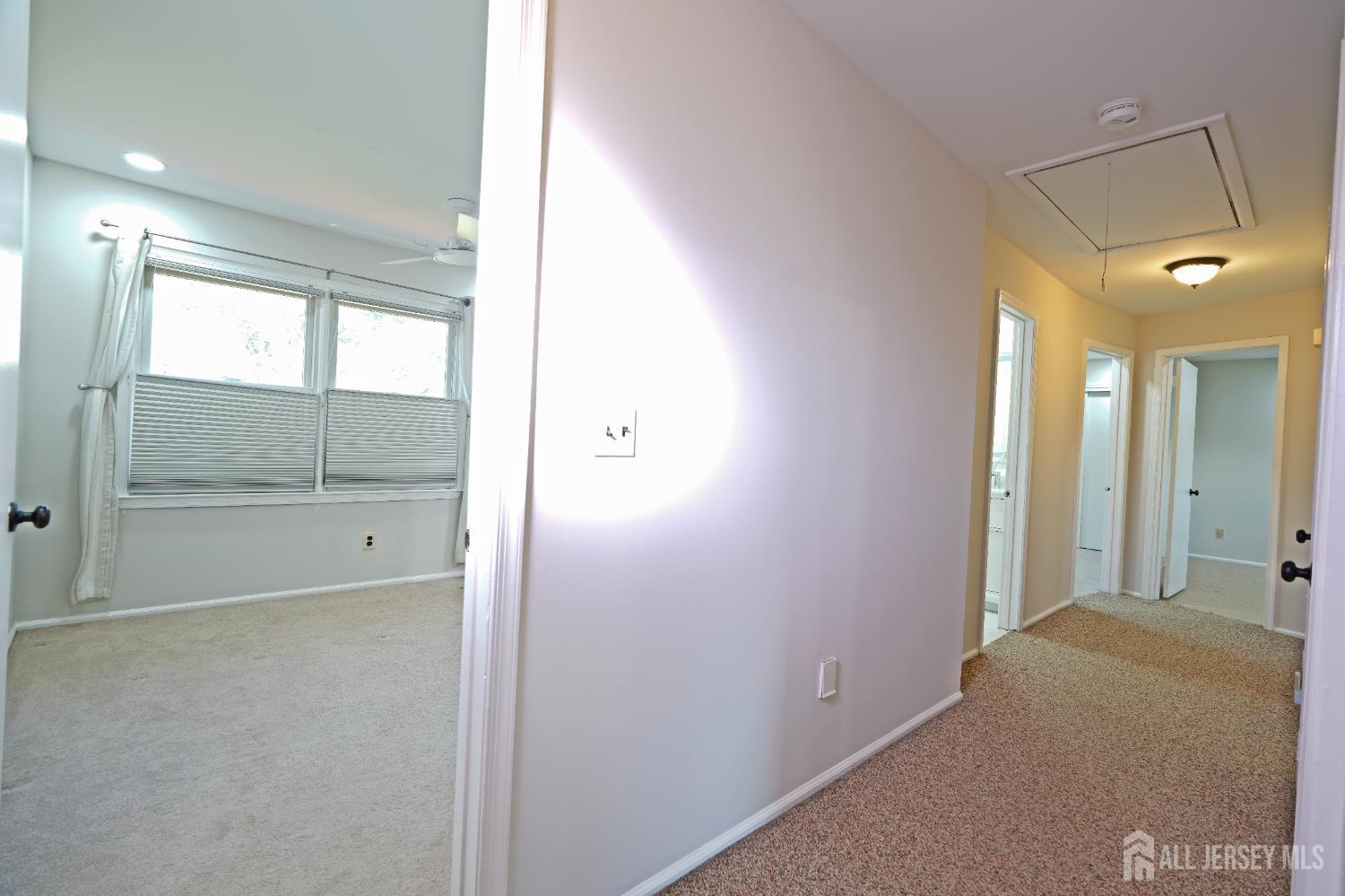 19 Wetherhill Way Dayton, NJ 08810 - Photo 26 of 45