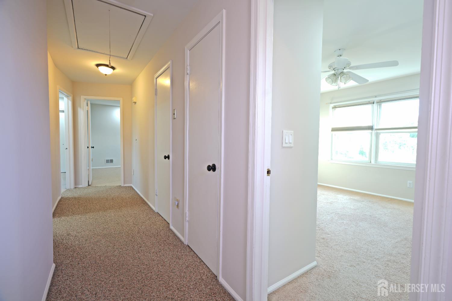 19 Wetherhill Way Dayton, NJ 08810 - Photo 27 of 45