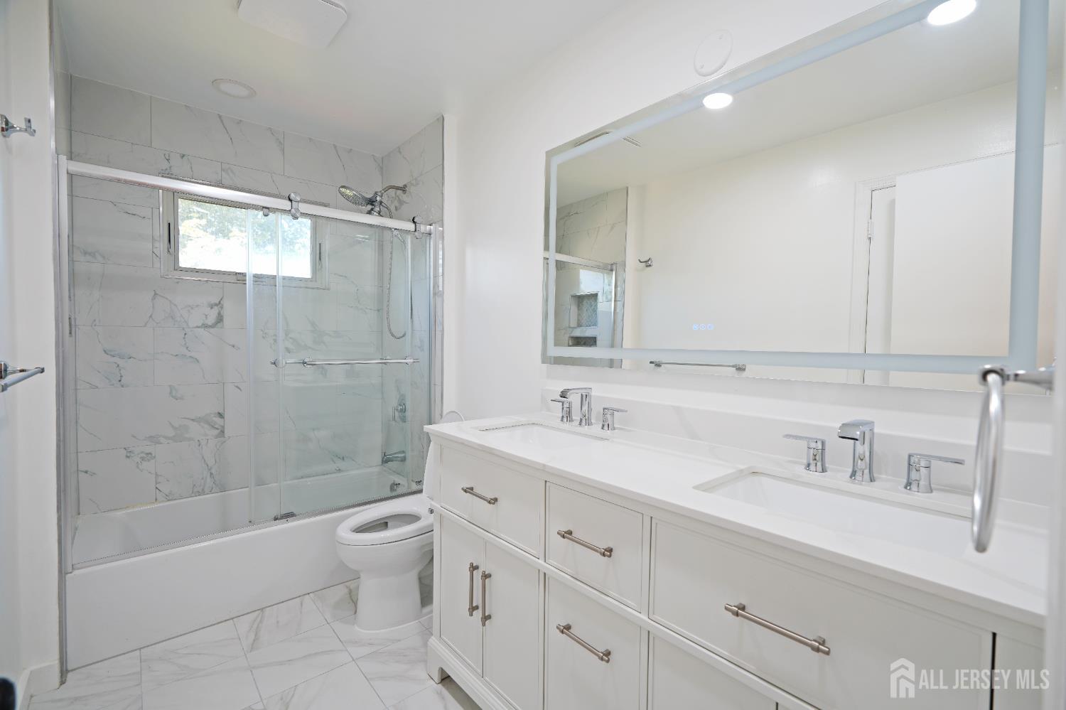 19 Wetherhill Way Dayton, NJ 08810 - Photo 31 of 45