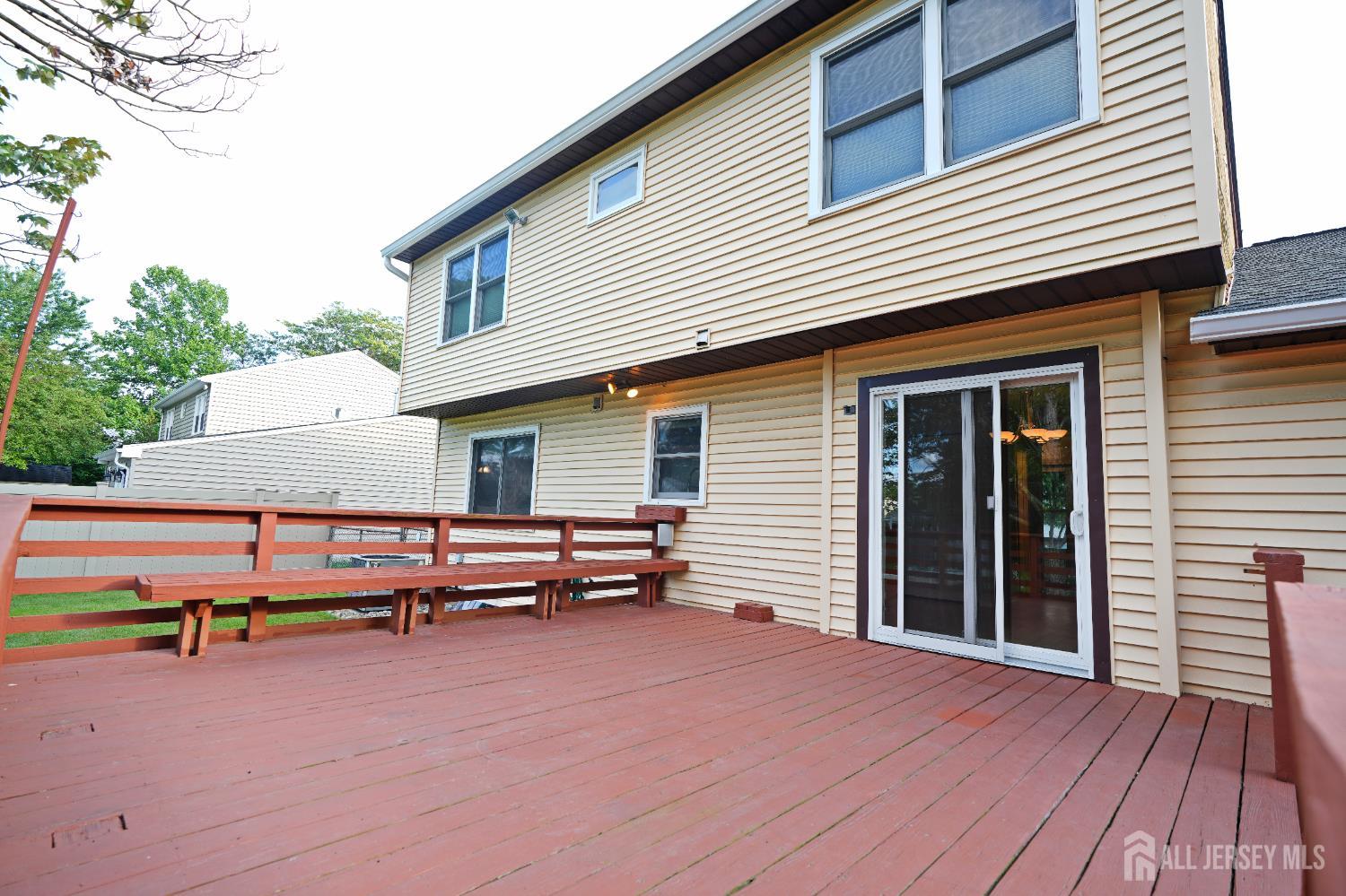 19 Wetherhill Way Dayton, NJ 08810 - Photo 33 of 45