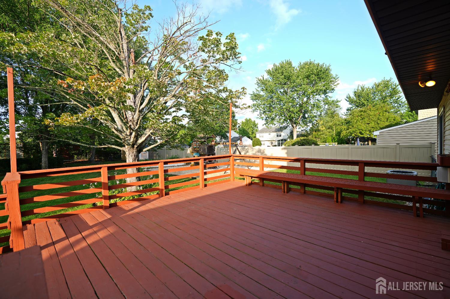 19 Wetherhill Way Dayton, NJ 08810 - Photo 35 of 45