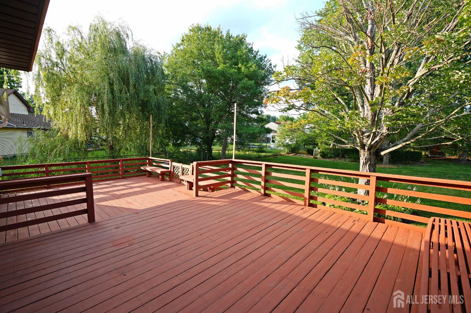 19 Wetherhill Way Dayton, NJ 08810 - Photo 36 of 45