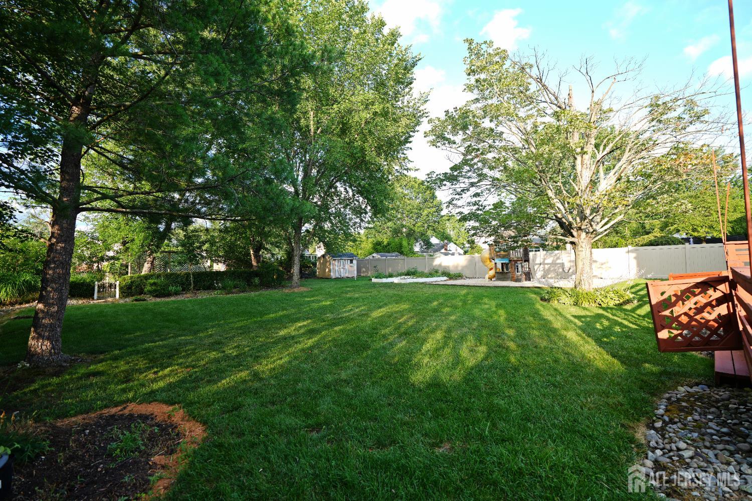 19 Wetherhill Way Dayton, NJ 08810 - Photo 41 of 45