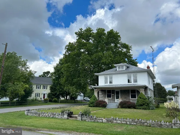 $2,350 | 17822 Sherman Avenue, Hagerstown, MD 21740
