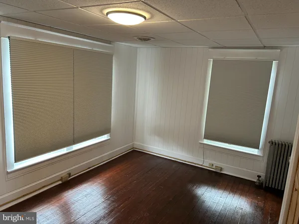 $2,350 | 17822 Sherman Avenue, Hagerstown, MD 21740