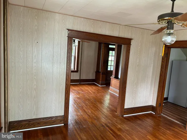 $2,350 | 17822 Sherman Avenue, Hagerstown, MD 21740