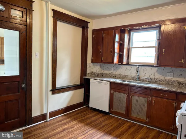 $2,350 | 17822 Sherman Avenue, Hagerstown, MD 21740