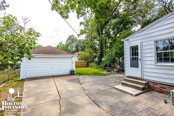 321 Moross Road Grosse Pointe Farms, MI 48236 - Photo 38 of 52
