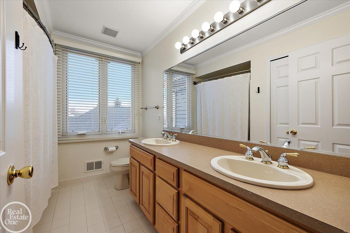 59807 Glacier Ridge North, Unit #59 Washington, MI 48094 - Photo 45 of 54