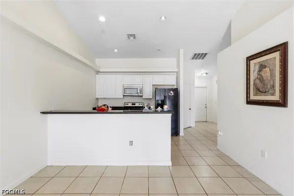 $450,000 | 126-128 Southeast 12th Street, Cape Coral, FL 33990