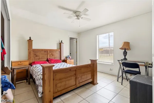 $450,000 | 126-128 Southeast 12th Street, Cape Coral, FL 33990