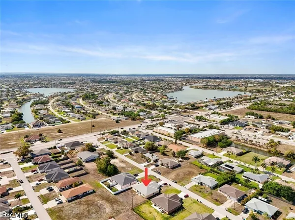 $450,000 | 126-128 Southeast 12th Street, Cape Coral, FL 33990