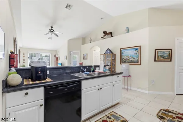 $450,000 | 126-128 Southeast 12th Street, Cape Coral, FL 33990