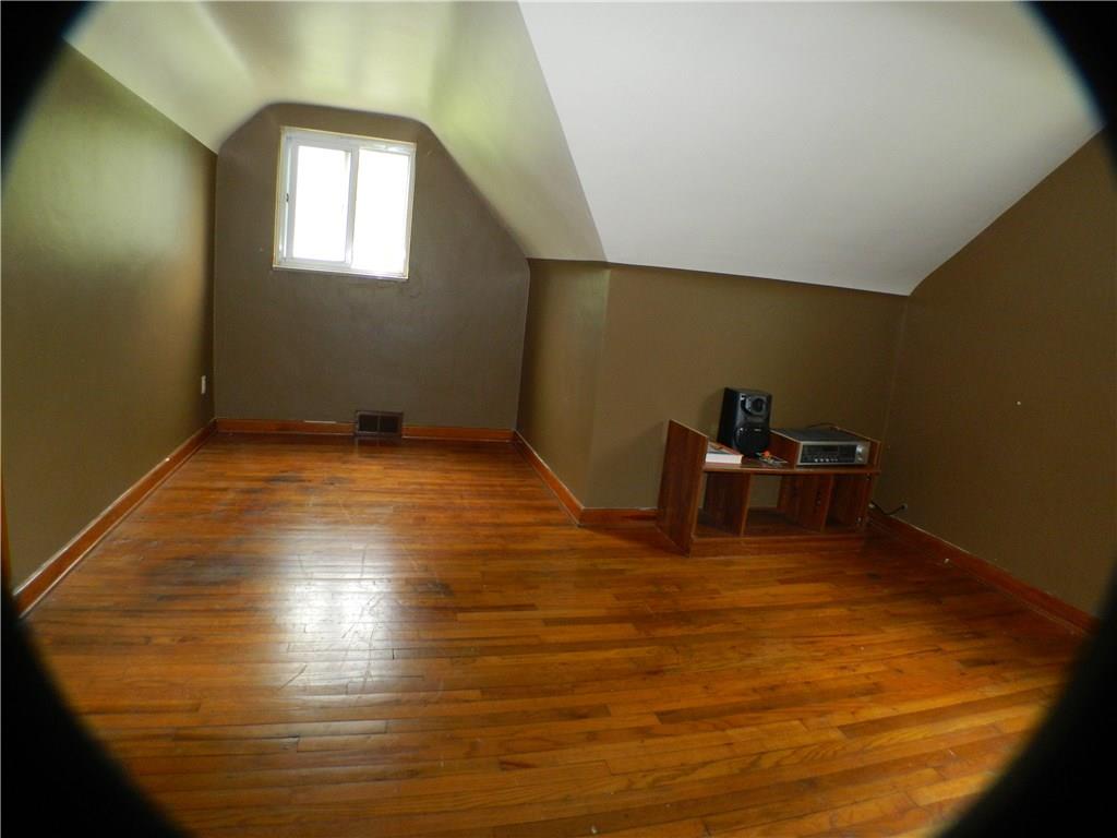 822-828 Hulton Road Verona, PA 15147 - Photo 11 of 22 828 Hulton - Bedroom on 2nd floor