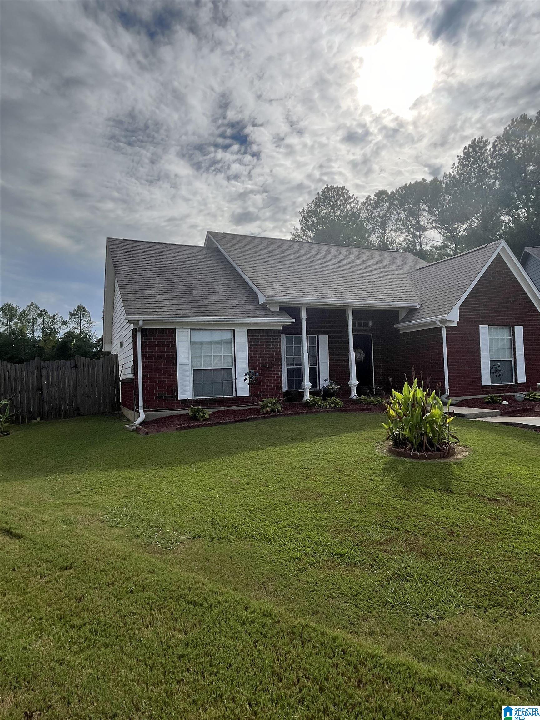 133 Norridge Place Pelham, AL 35124 - Photo 3 of 18