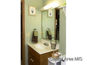 5268 Buford Street Springfield, IL 62703 - Photo 10 of 12 Gallery Image 10