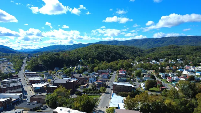 $435,000 | 314 Jefferson Avenue, Clifton Forge, VA 24422