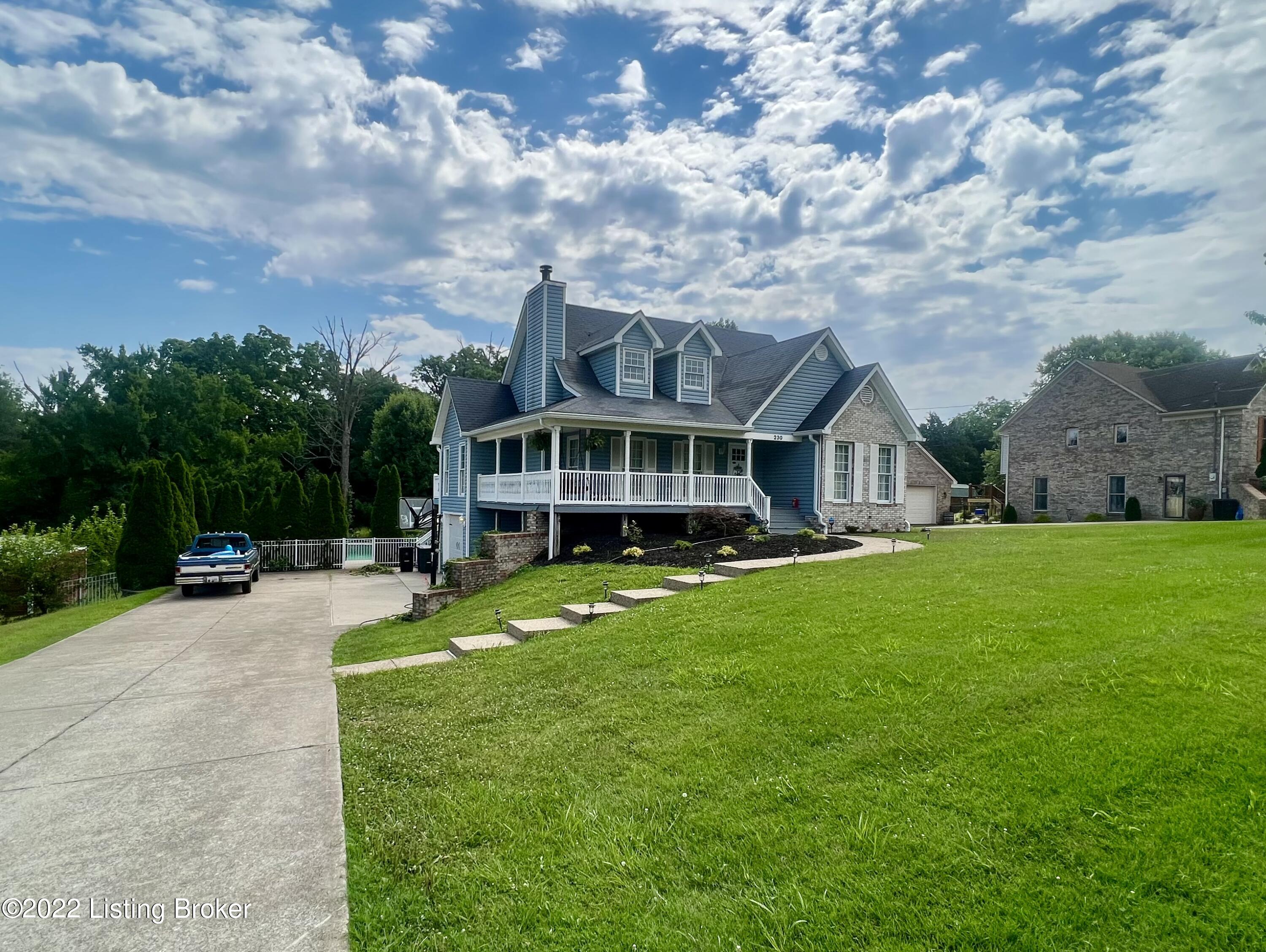230 Old Spring House Road Shepherdsville, KY 40165 - Photo 5 of 59 E7851512-9ADC-4394-84FC-F44A7EE372DB