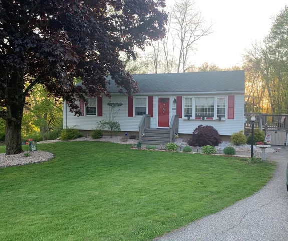 $369,000 | 3 Westerly Terrace, Colchester, CT 06415