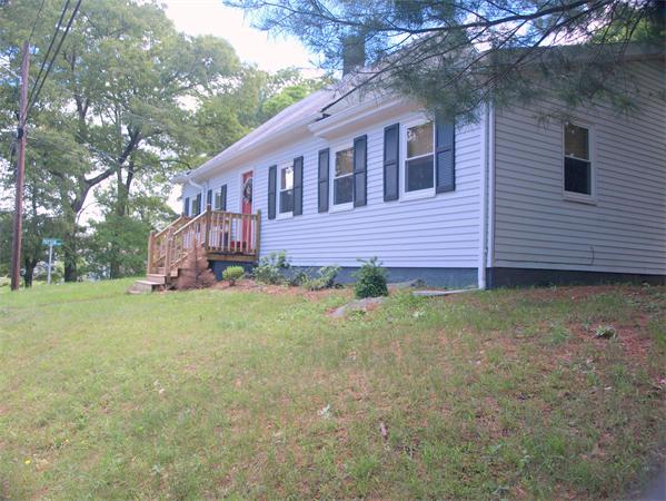 43 Woodlawn Road Randolph, MA 02368 - Photo 1 of 23 Gallery Image 1