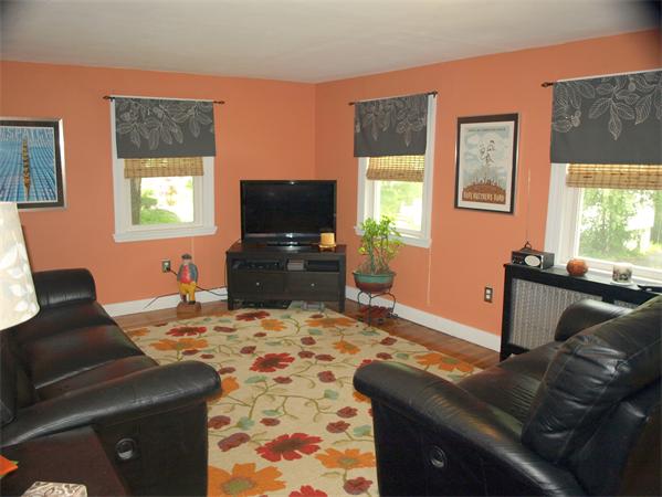 43 Woodlawn Road Randolph, MA 02368 - Photo 13 of 23 Gallery Image 13