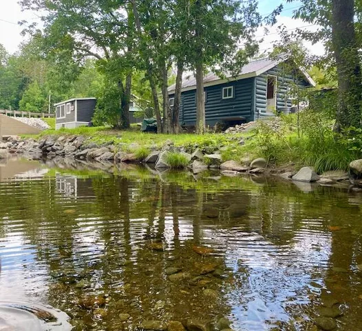 $261,000 | 4004 Bigelow Station, Carrabassett Valley, ME 04947