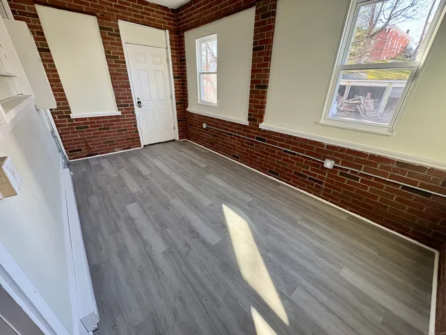 $1,800 | 358 Washington Street, Unit 1, New Britain, CT 06051
