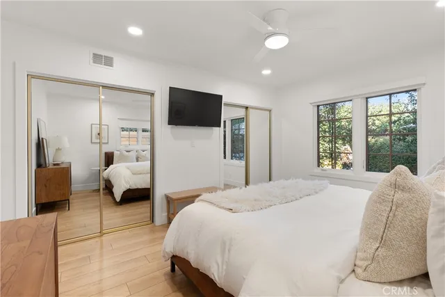 $1,345,000 | 844 Roxanne Avenue, Long Beach, CA 90815