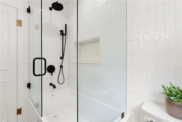 $1,345,000 | 844 Roxanne Avenue, Long Beach, CA 90815