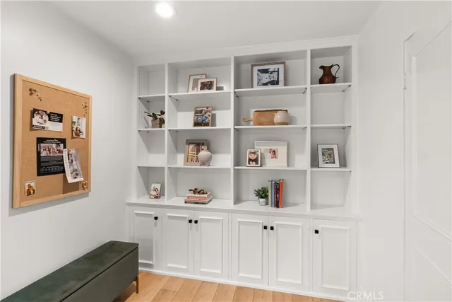 $1,345,000 | 844 Roxanne Avenue, Long Beach, CA 90815