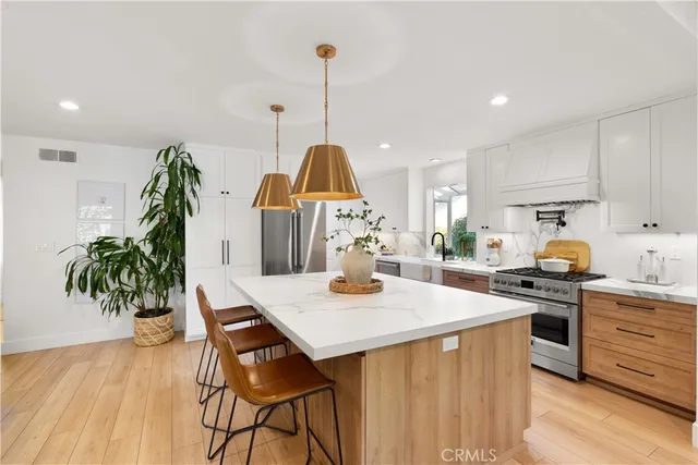 $1,345,000 | 844 Roxanne Avenue, Long Beach, CA 90815