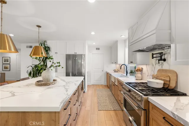 $1,345,000 | 844 Roxanne Avenue, Long Beach, CA 90815