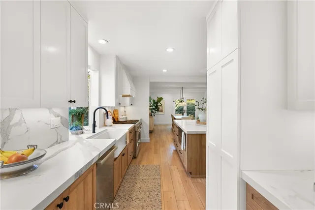 $1,345,000 | 844 Roxanne Avenue, Long Beach, CA 90815