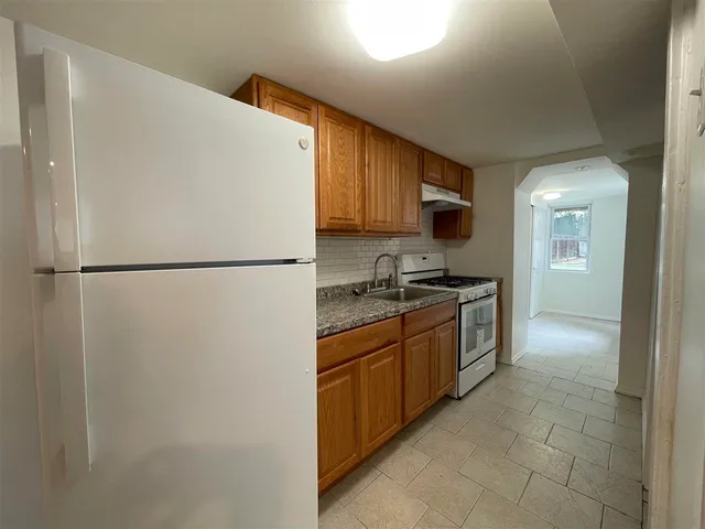 $1,600 | 212 59th Street, Unit 1, West New York, NJ 07093