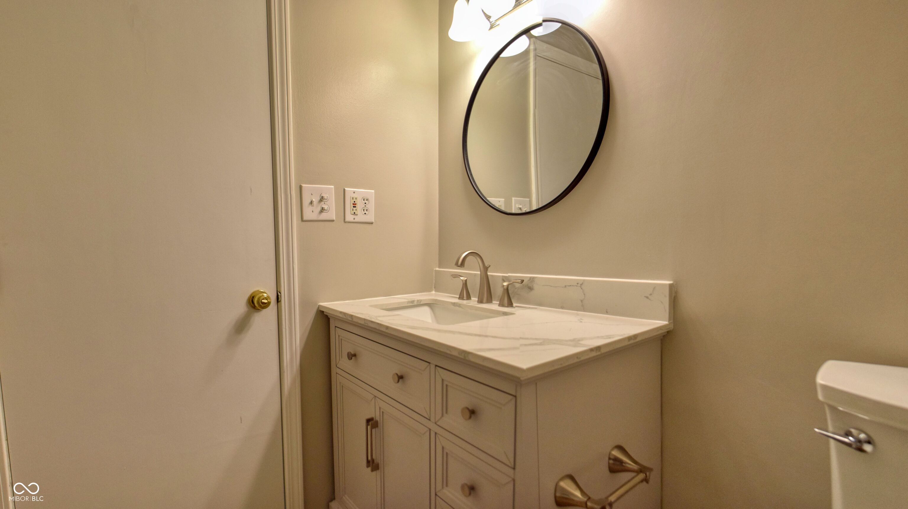 4667 Wembly Lane Carmel, IN 46033 - Photo 28 of 35