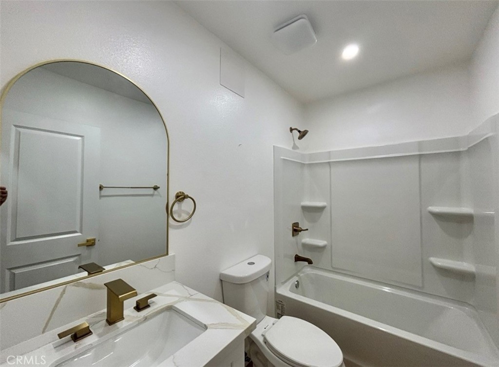 6210 Halstead Avenue, Unit B Rancho Cucamonga, CA 91701 - Photo 15 of 23