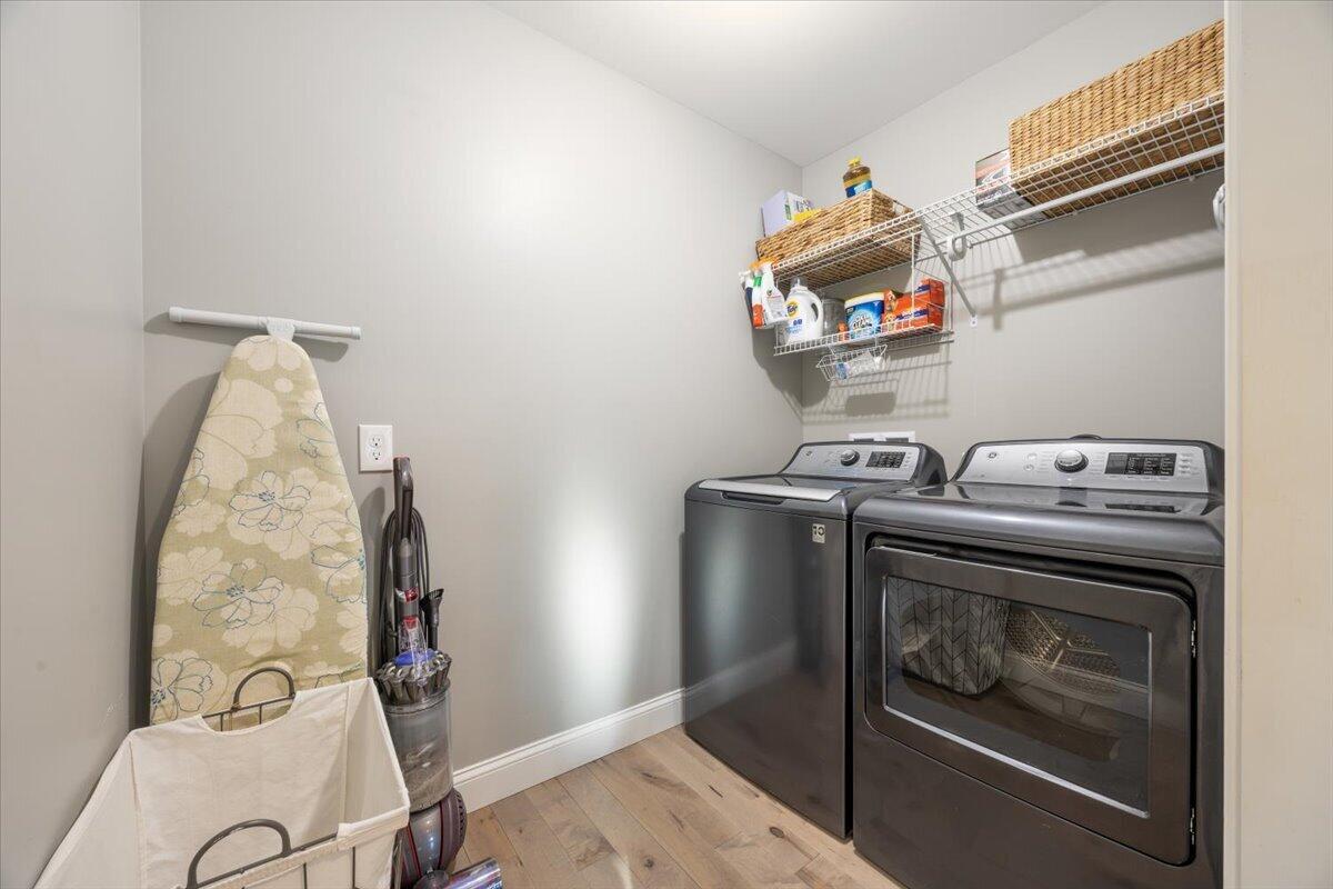 124 Brook Road, Unit 2 Falmouth, ME 04105 - Photo 14 of 27 14-124 Brook Rd-14