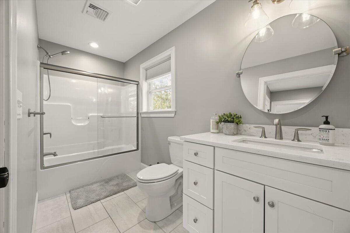 124 Brook Road, Unit 2 Falmouth, ME 04105 - Photo 15 of 27 15-124 Brook Rd-15