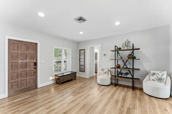 $13,500 | 20 Northwest 11th Street, Delray Beach, FL 33444