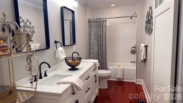 $329,999 | 210 West Church Street, Cherryville, NC 28021