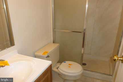 1323 Ava Road Severn, MD 21144 - Photo 11 of 20 Bath (Master)