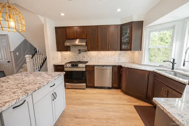 $1,190,000 | 159 East Drive, Massapequa, NY 11758