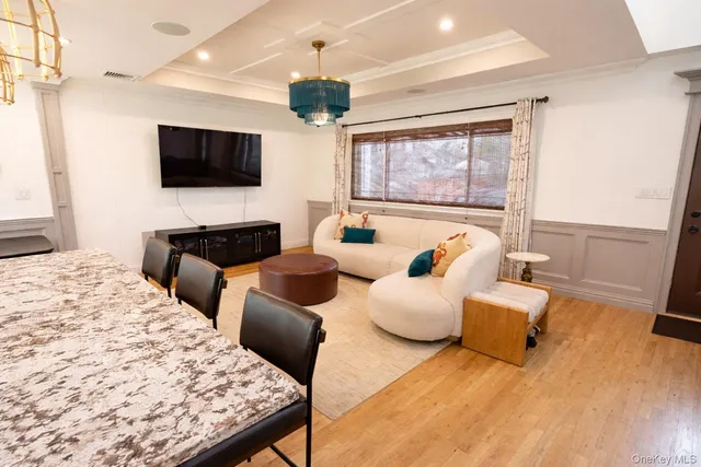 $1,190,000 | 159 East Drive, Massapequa, NY 11758