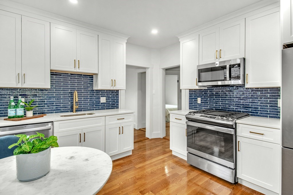 35 Sheffield Road, Unit 3 Boston, MA 02131 - Photo 13 of 27 Gallery Image 13