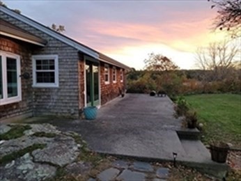 85 Conomo Point Road Essex, MA 01929 - Photo 14 of 15