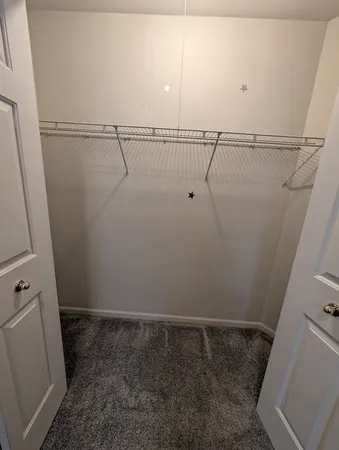 $1,900 | 1531 West Thomas Street, Unit 2F, Chicago, IL 60642