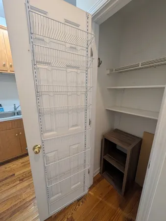 $1,900 | 1531 West Thomas Street, Unit 2F, Chicago, IL 60642